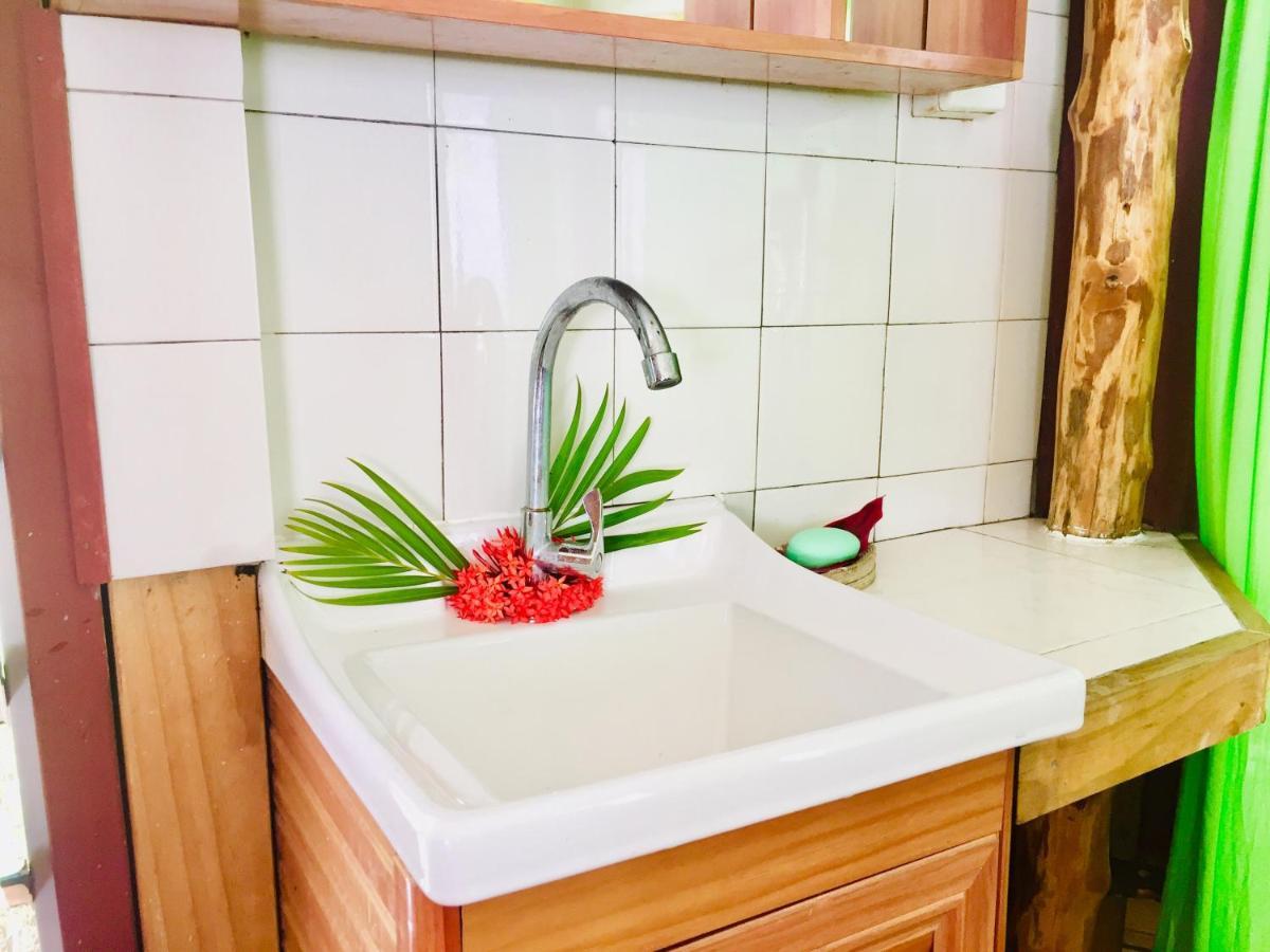 Apaula Heights Lounge Bed and Breakfast Apia Buitenkant foto
