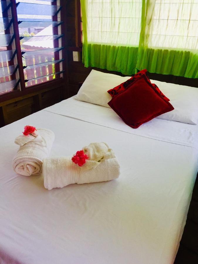 Apaula Heights Lounge Bed and Breakfast Apia Buitenkant foto